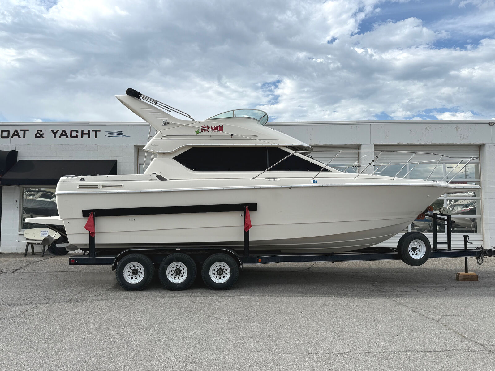 1996 28' Bayliner Ciera 2858 Command Bridge