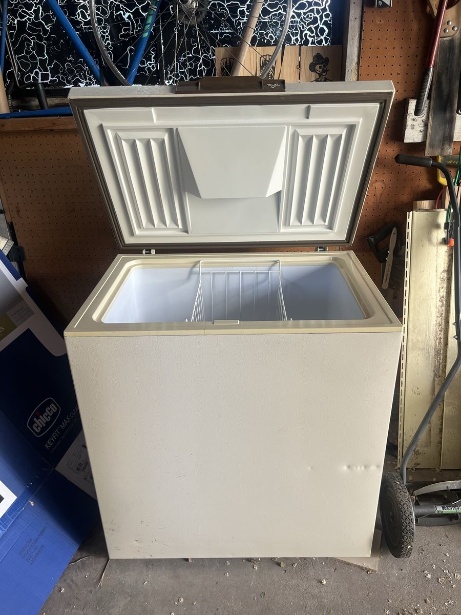 Chest freezer for scrap or repair