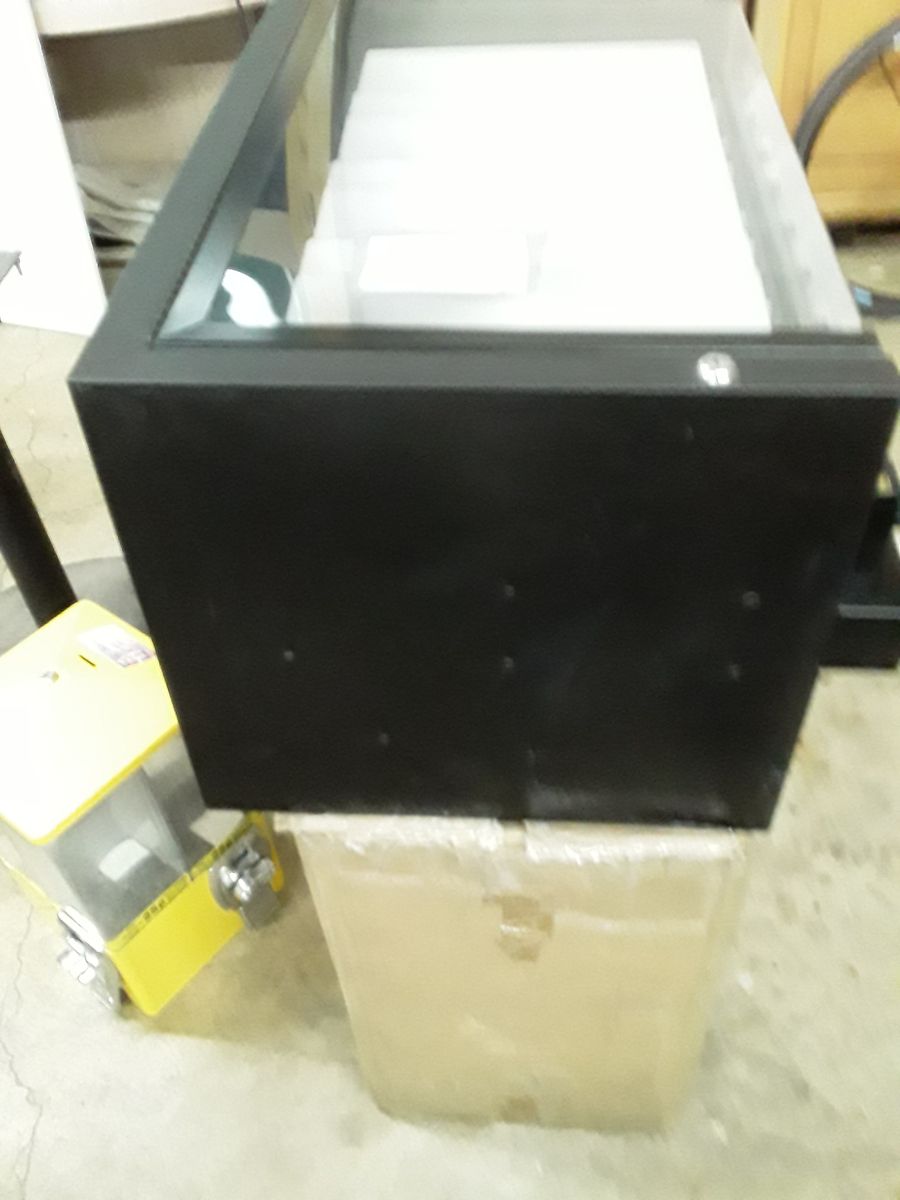 Main image 6