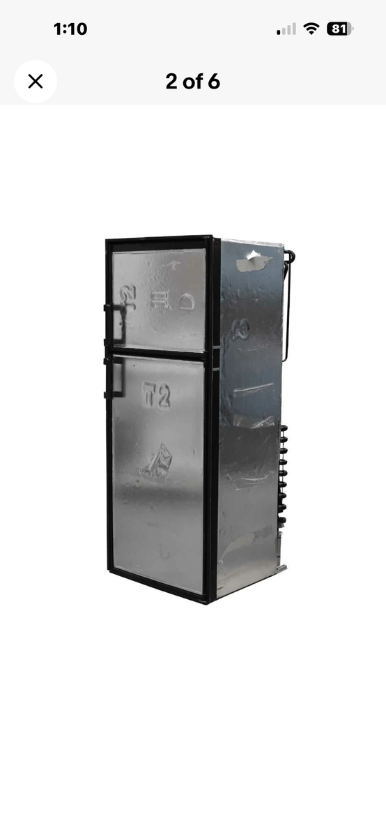 RV fridge -NEW-Dents