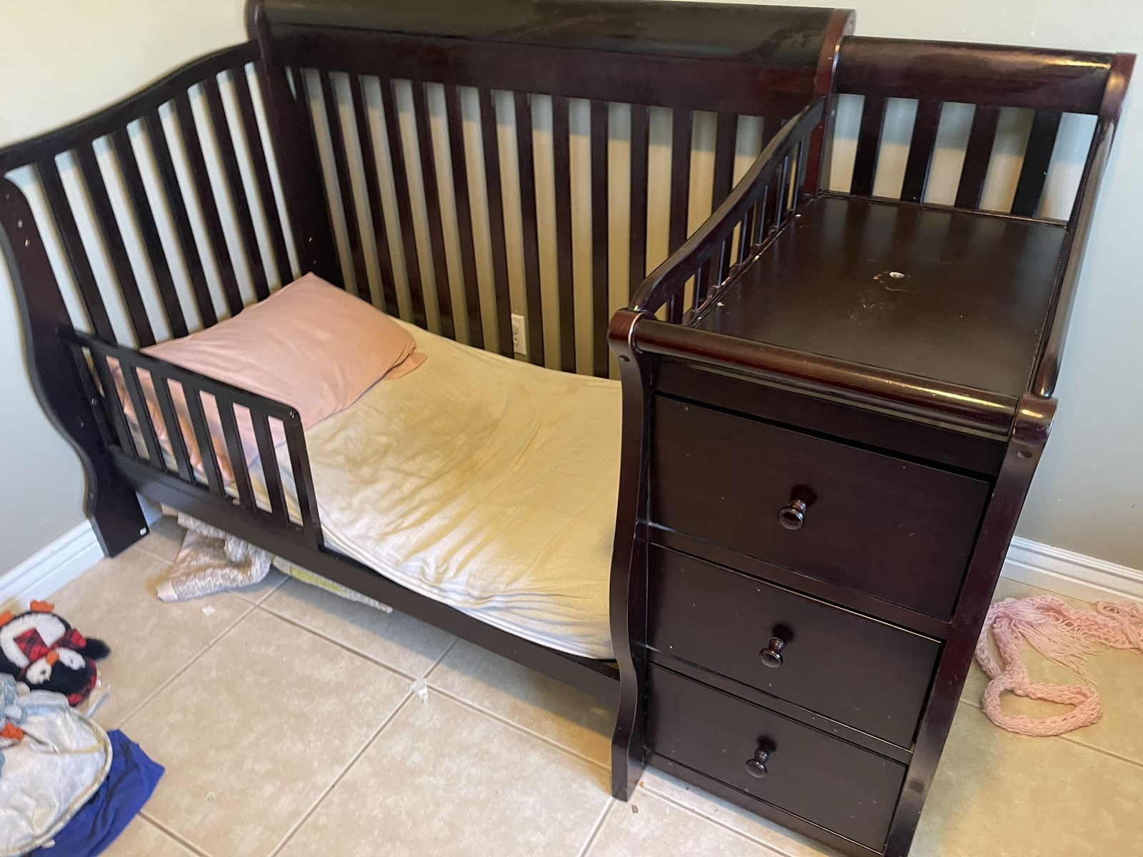Dark Wood 3-in-1 Crib, Toddler bed and Changing Table Combo Unit