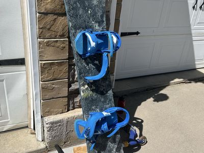 Custom Burton LTR 160cm Snowboard with Blue Bindings - all mountain board (Read description)