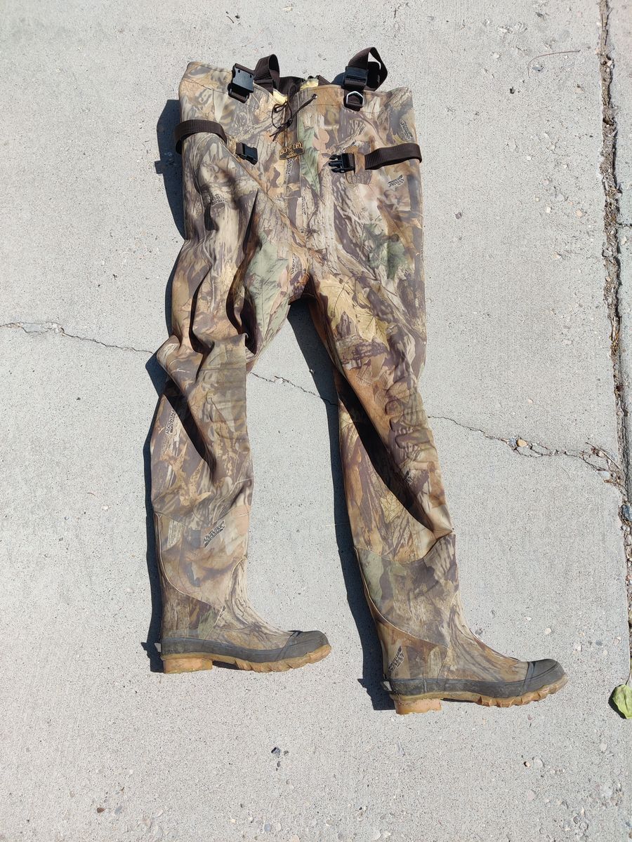Hobbs Creek Red Head waders
