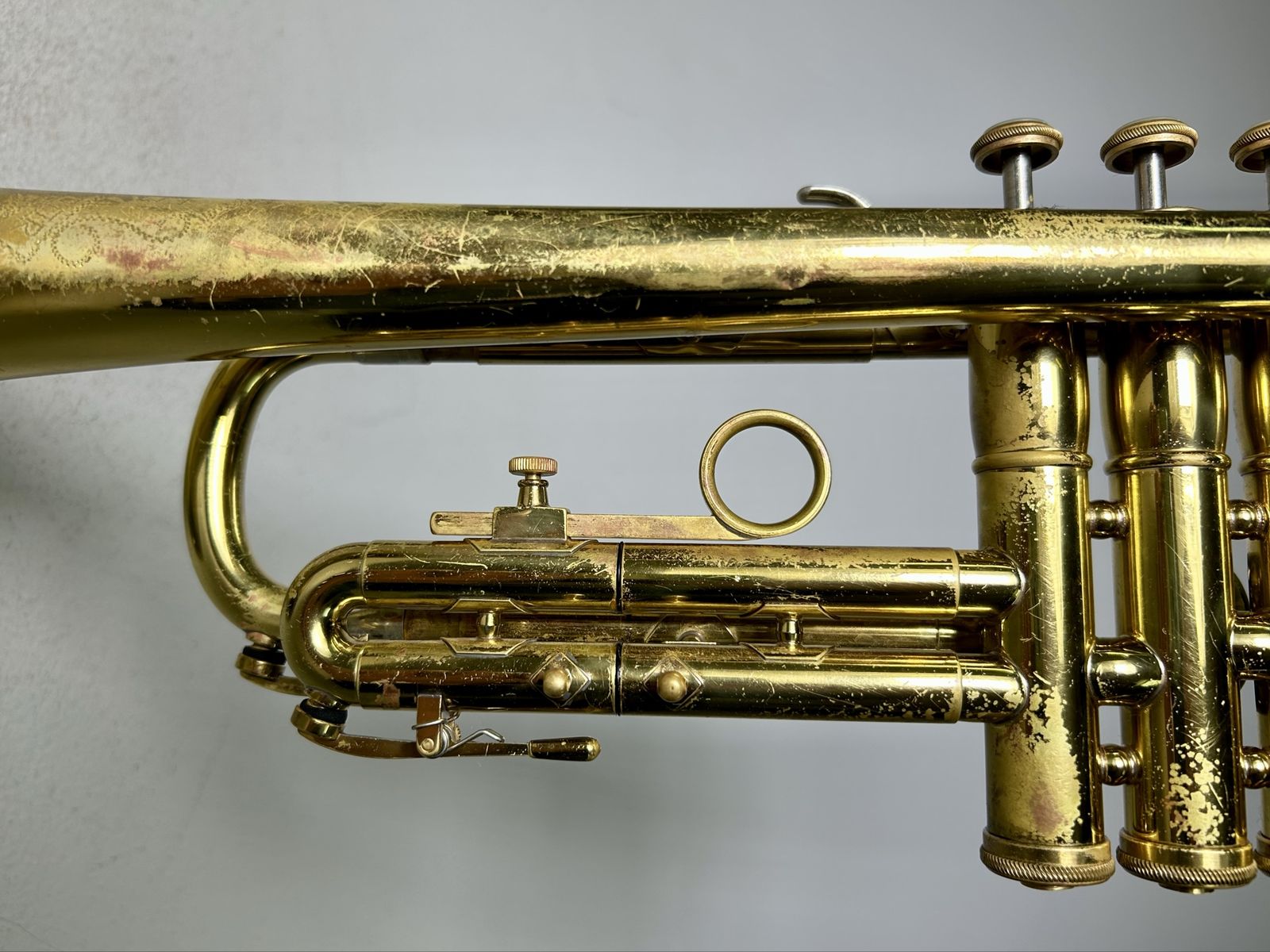 Main image 4
