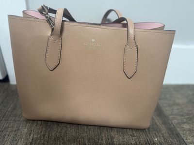 Kate Spade New York Tan Leather Tote Bag w/ Pink Interior, Zip & Magnetic Closures, Shoulder Strap