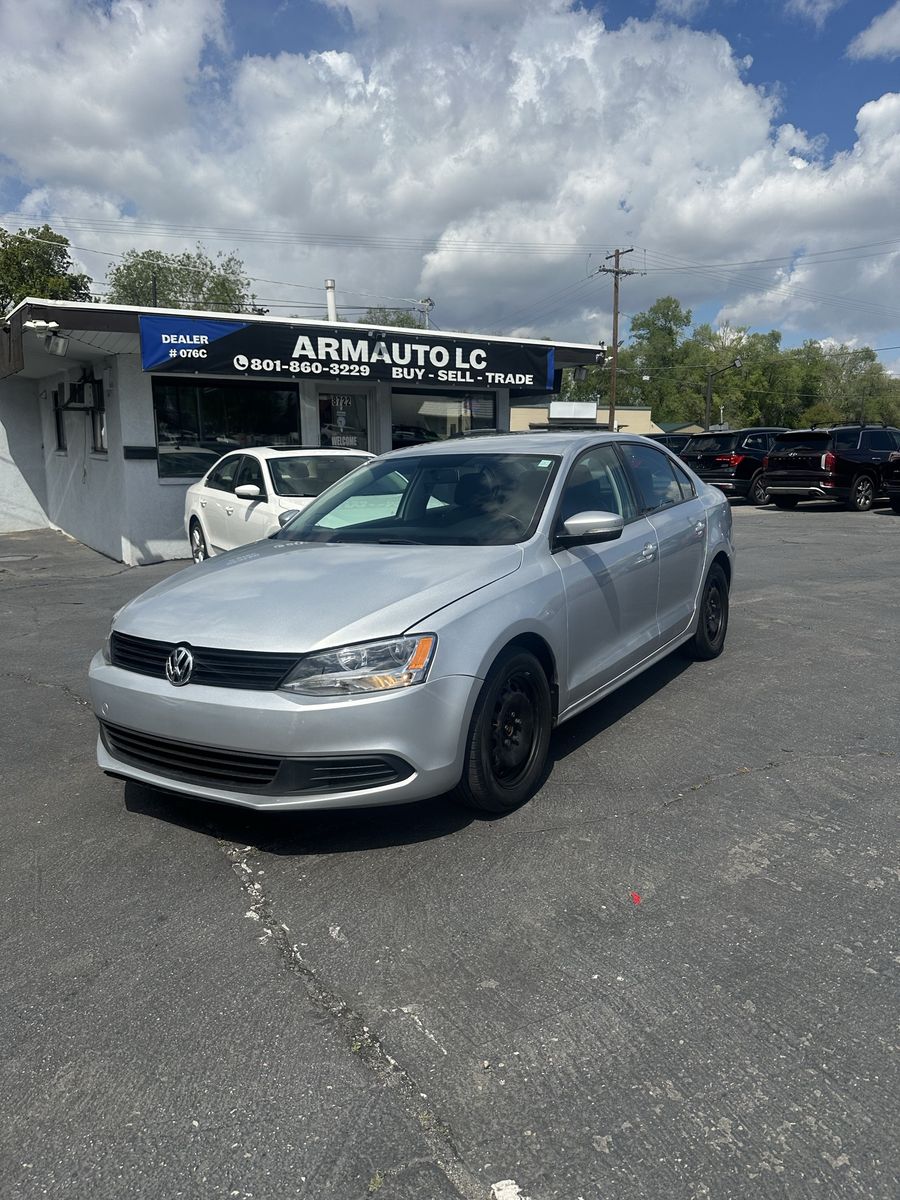 2014 VOLKSWAGEN JETTA 1.8T SE