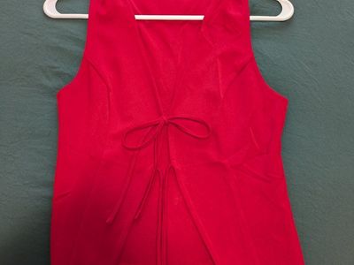 Red Polyester Sleeveless Top with Tie Front, Women's Size Small