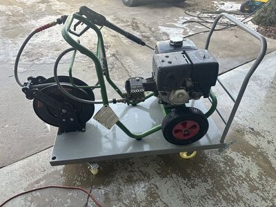 Shark High-Pressure Commercial Washer