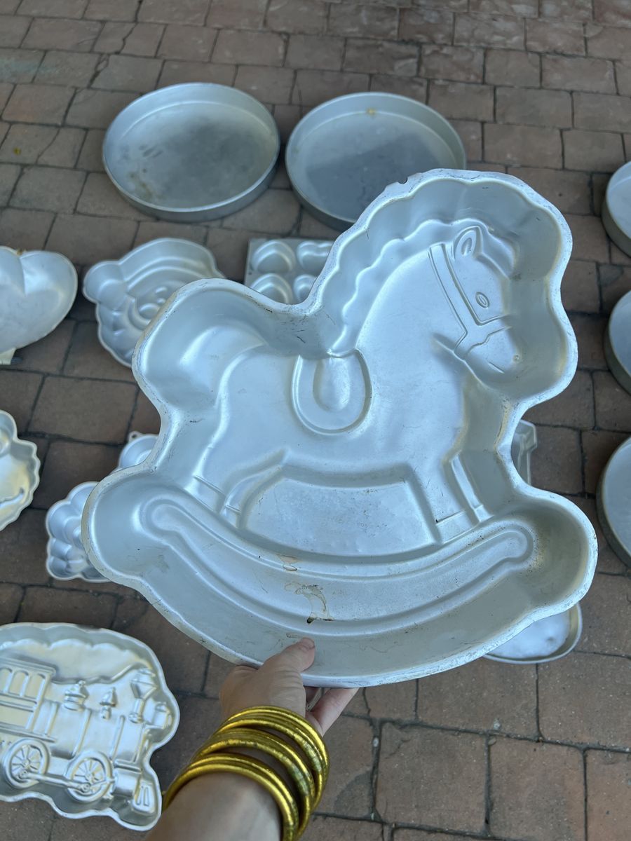 Main image 6
