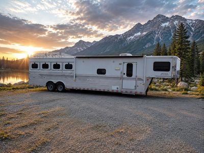 2002 Sundowner 4 Horse LQ #4281