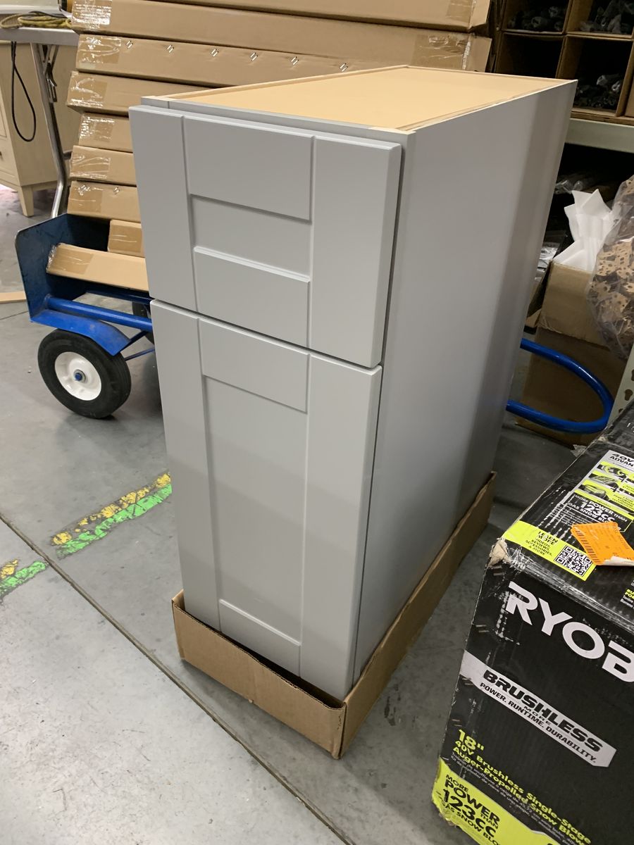 Contractor Express Cabinets Arlington Veiled Gray Plywood Shaker Stock Assembled Base Kitchen Cabinet Soft Close