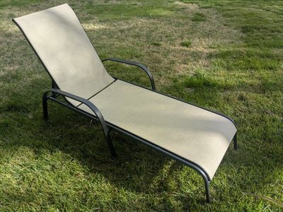 Tan/Beige Lounge Chair