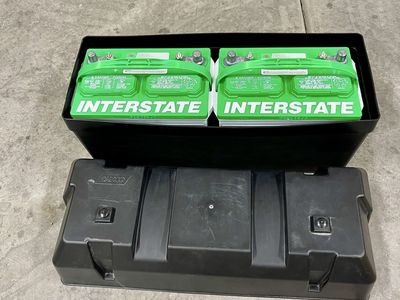 Interstate Silver 24M Dual Purpose Batteries with Camco Box