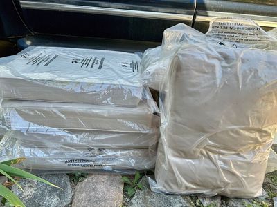 Brand New 8-Piece Patio Furniture Replacement Cushion Set – Cream / Off-White