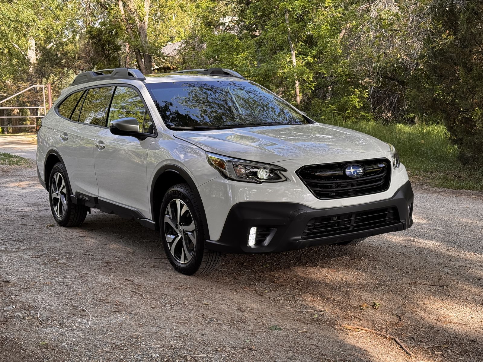 2022 Subaru Outback Touring XT