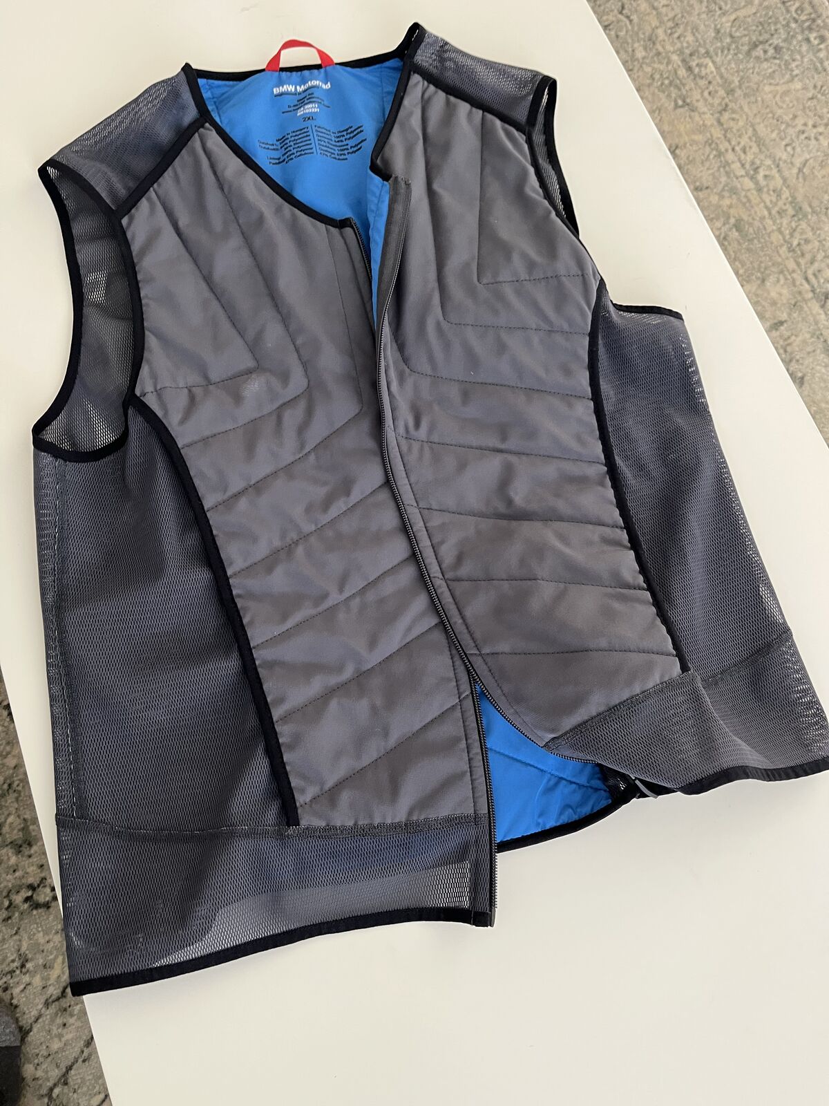 BMW Motorrad Cool Down Vest - size XXL