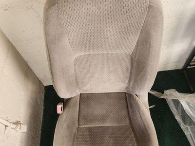 Front seat 2003 Toyota Camry