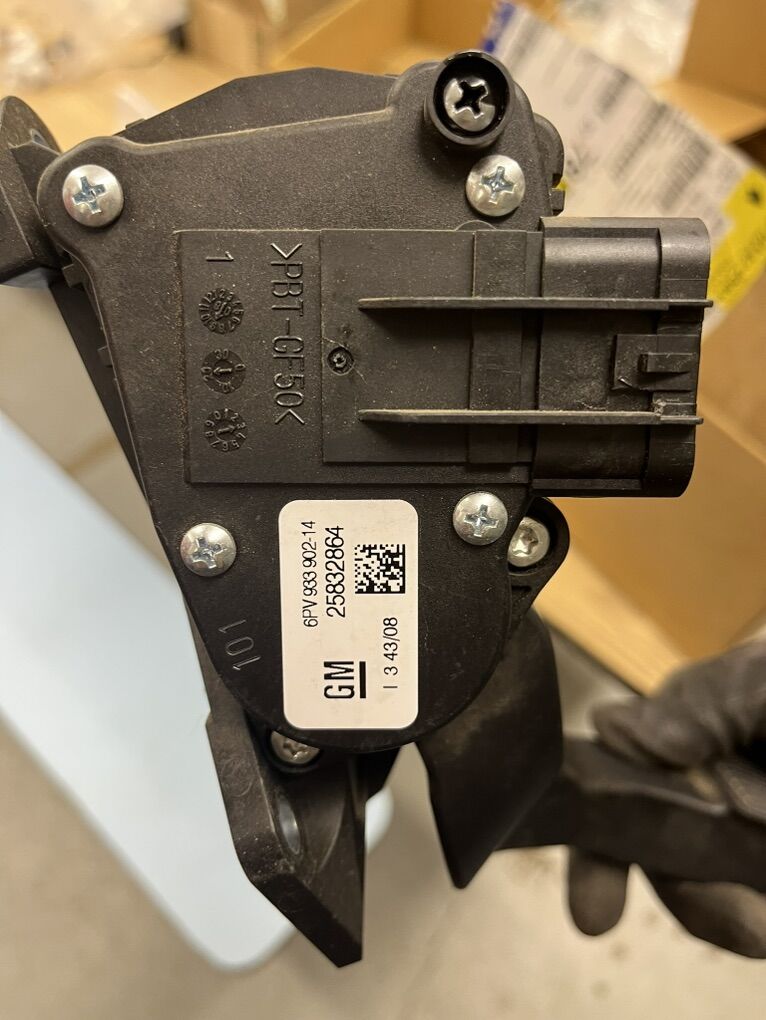 Chevy accelerator Pedal