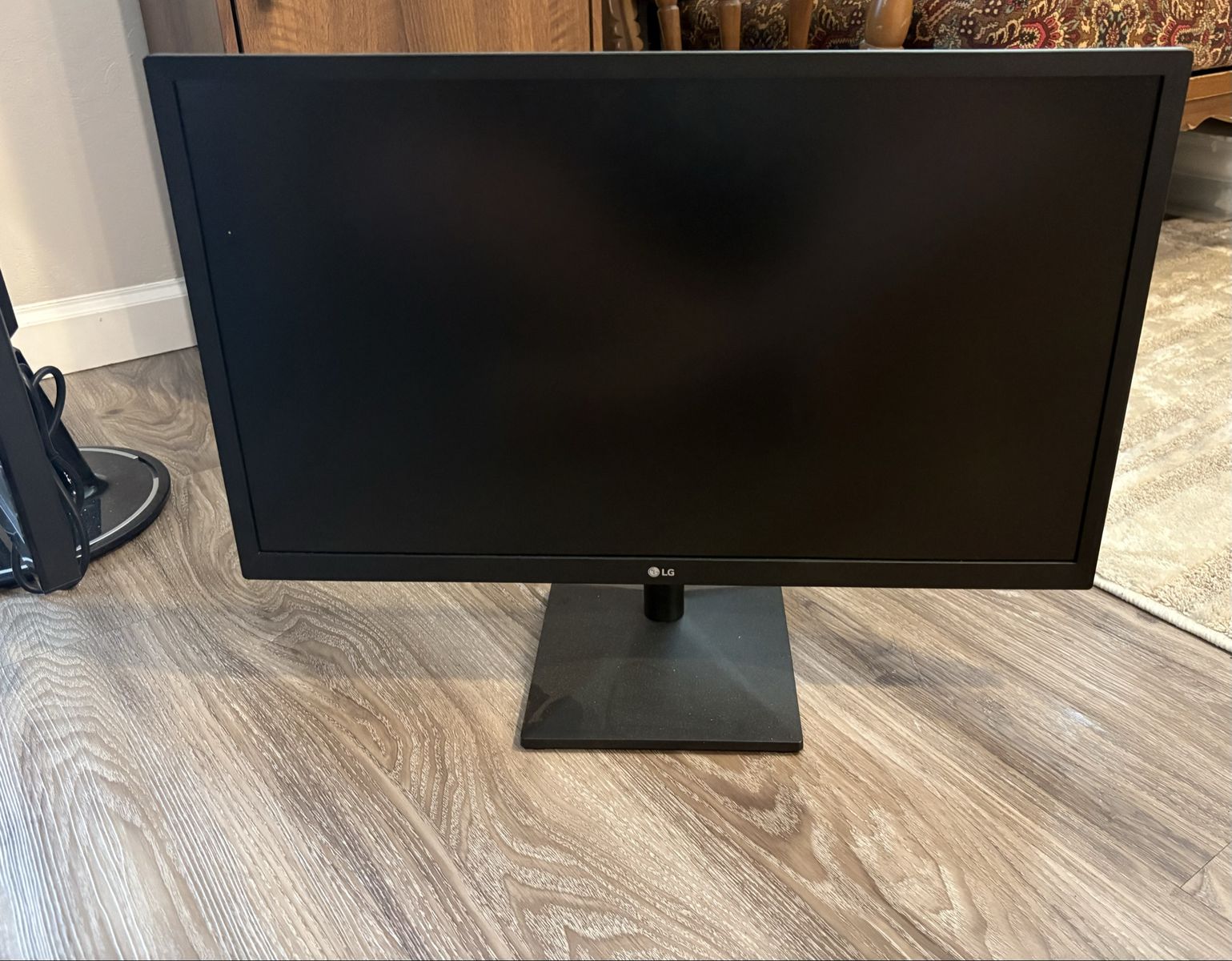 LG monitor