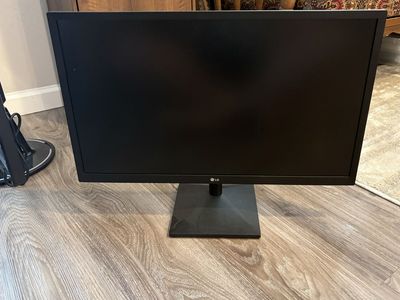 LG monitor