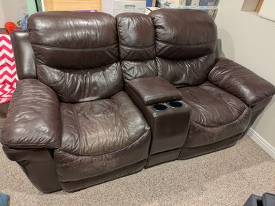 Comfy leather double recliner