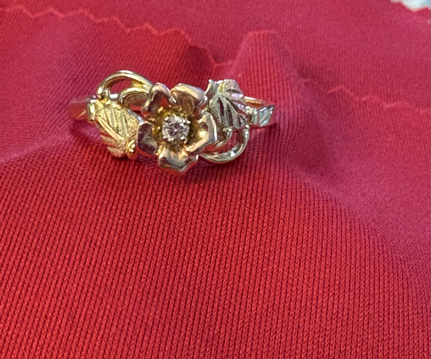 Black Hills Gold Flower Ring
