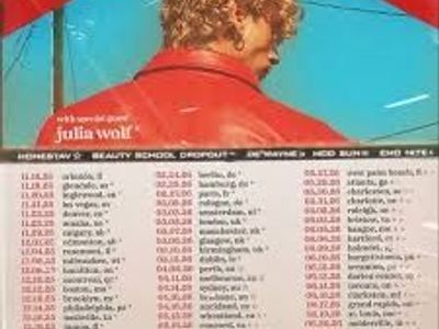 Looking to buy box/suite tickets for Mgk