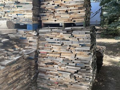 Hardwood Firewood Stacked on Pallets (4 Full - 4 Partial)