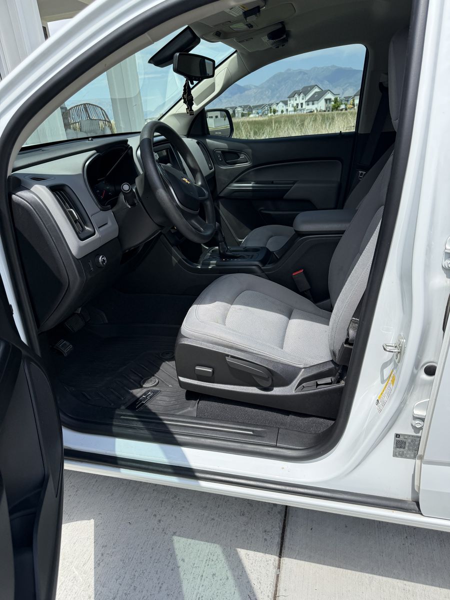 Main image 5