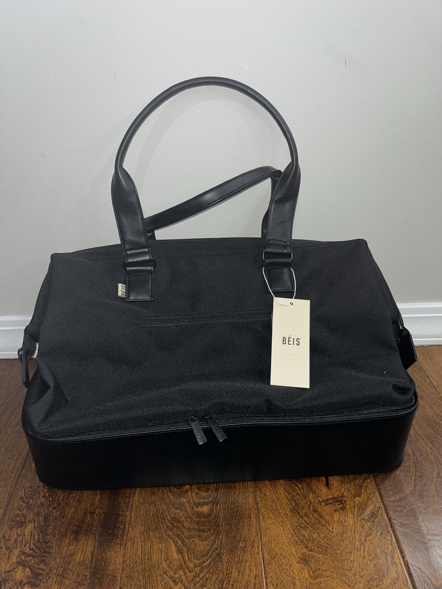 The Weekender Travel Bag