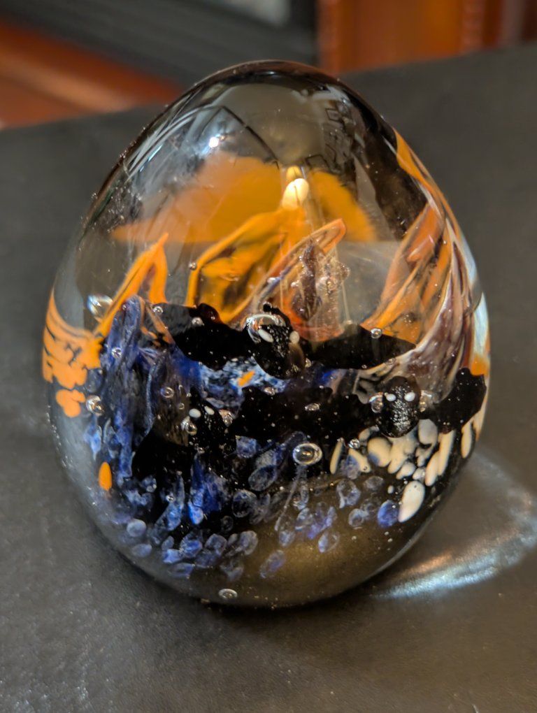 Vintage Murano Style Art Glass Egg Shape Paperweight 4" excellent condition 