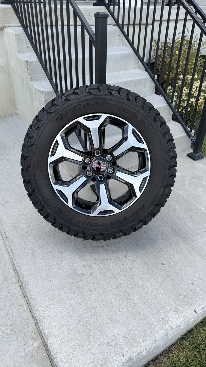 GMC Sierra 1500 Yukon Rims and Tires 285/60R20 Bfgoodrich Ko3