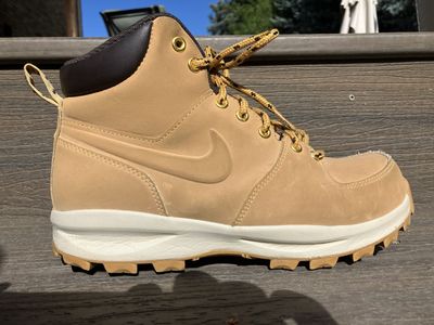 Nike Boots Size 8 & 8.5 Wheat Tan Brown Leather Hiking Work Boots