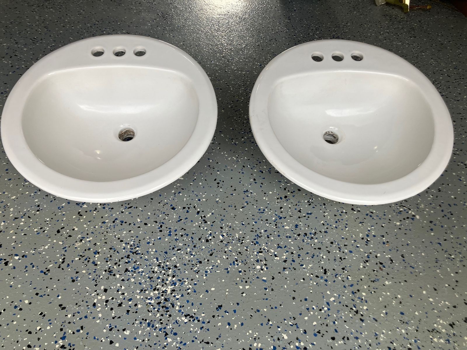 Main image 4