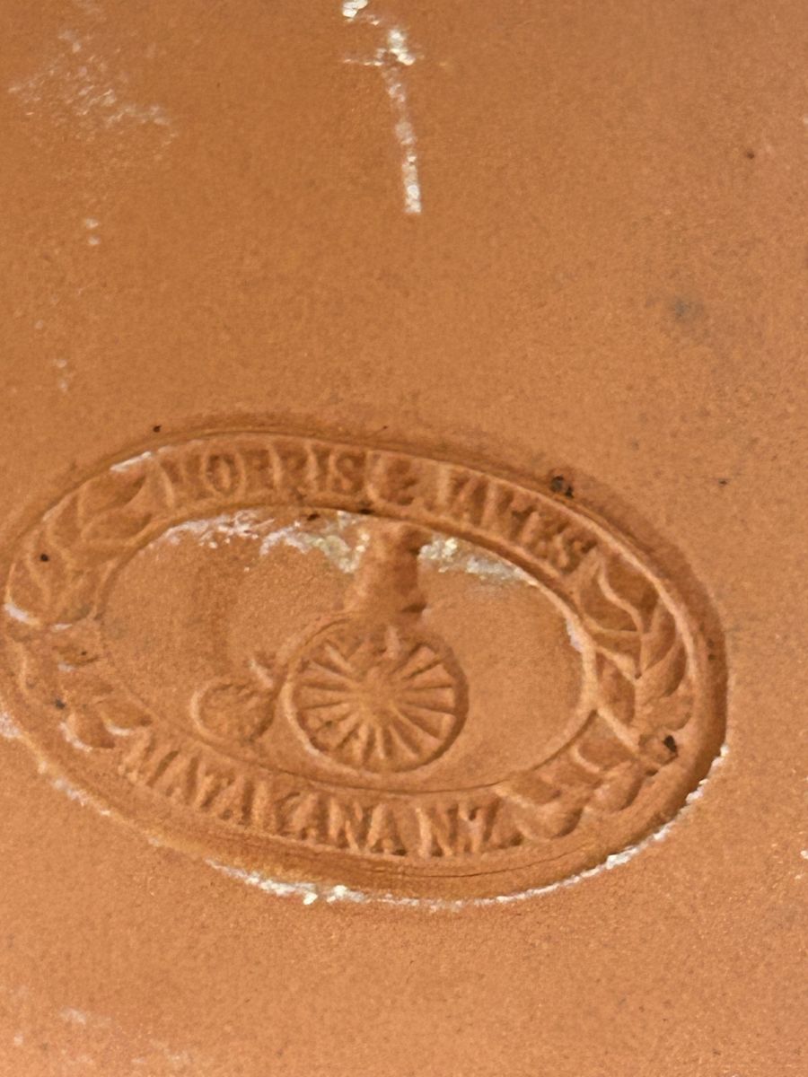 Main image 5