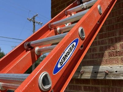 Werner 24 Foot non conductive extension Ladder