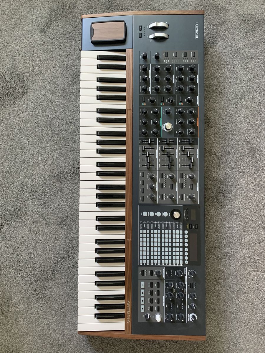 Arturia Polybrute