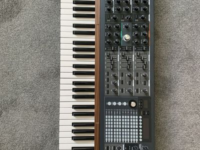 Arturia Polybrute