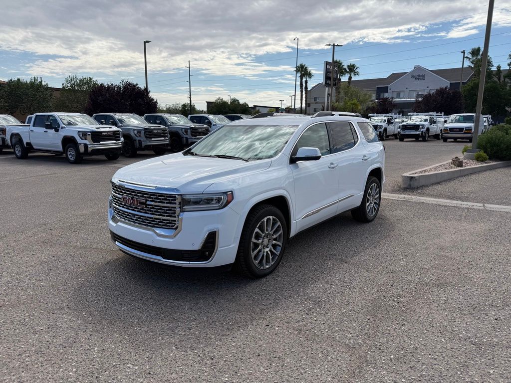 2023 GMC Acadia Denali