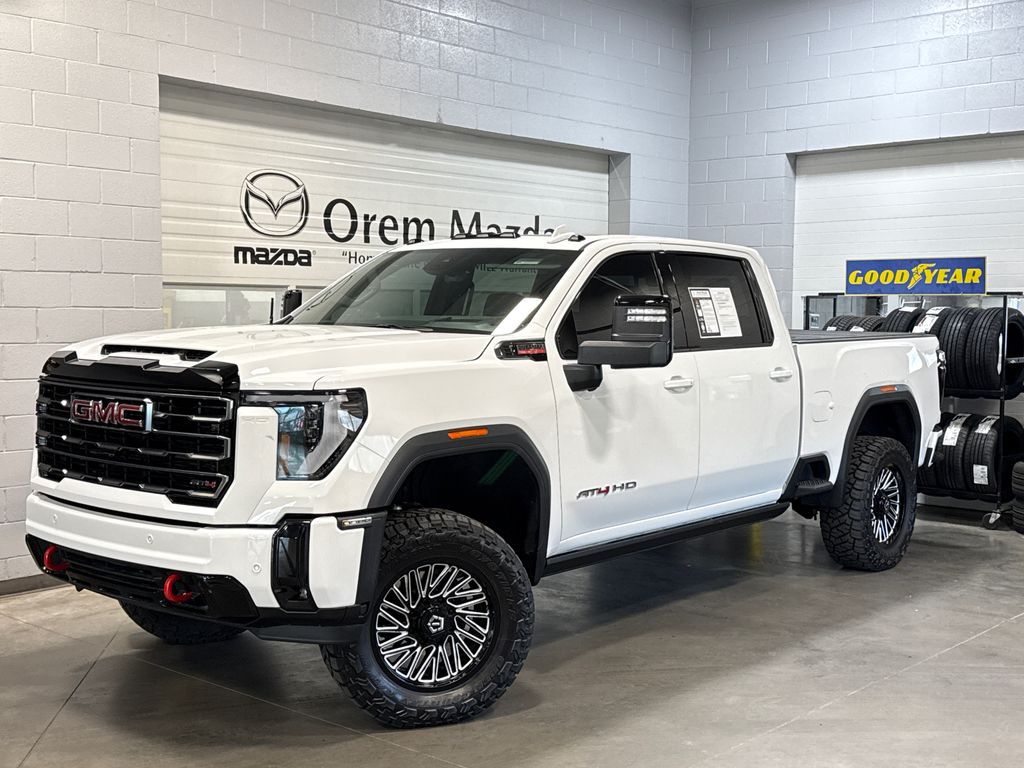 2025 GMC Sierra 3500HD AT4