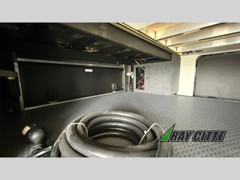 Main image 62