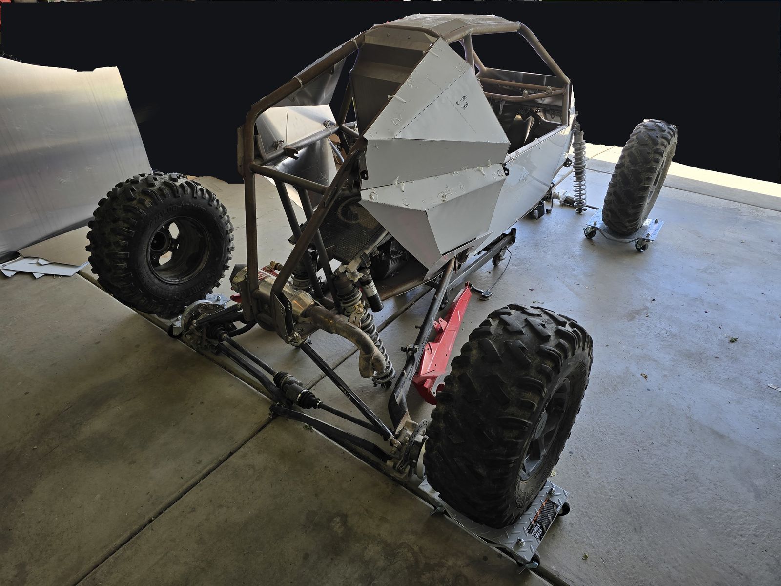 Main image 4