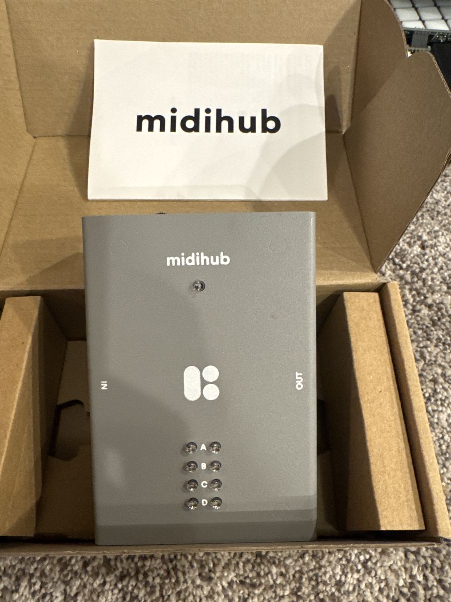 MIDIHub Programmable MIDI Controller