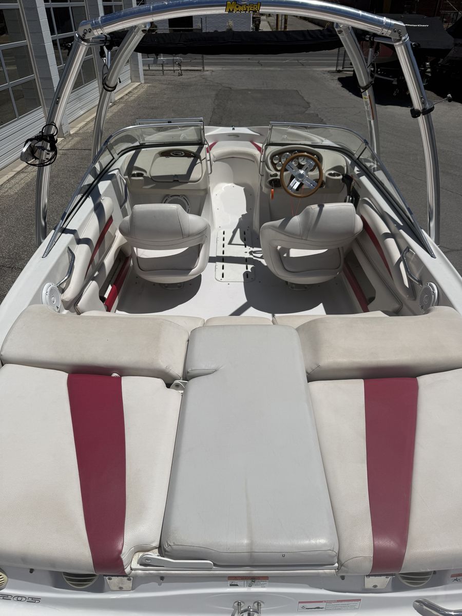 Main image 12