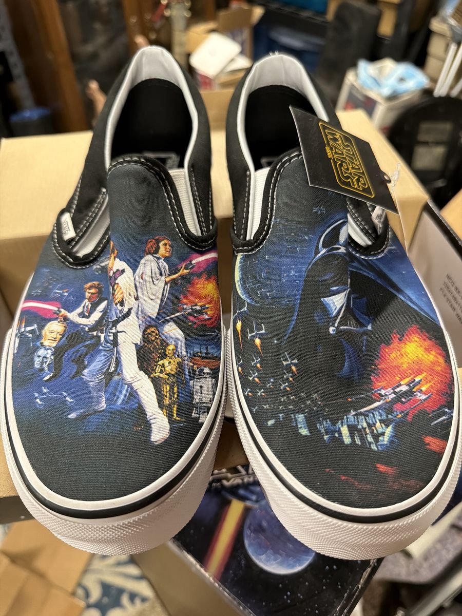 Star Wars classic slip on