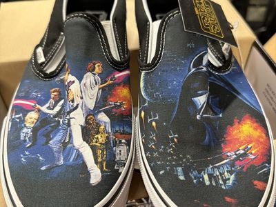 Star Wars classic slip on