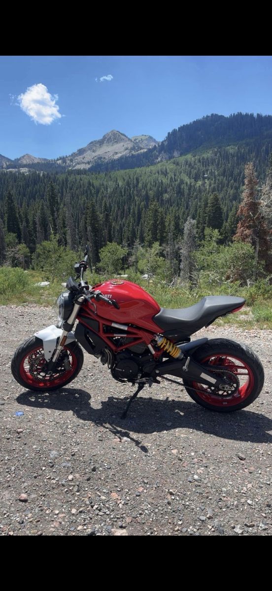2017 Ducati Monster