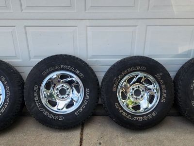 OEM Dodge Dakota SLT Wheels, Tires & Center Caps, Set of 4
