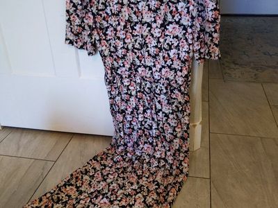 Vintage E.D. Michaels by Melanie Drucker Floral Rayon Dress Size 9-10 Black Peach White Lace Trim