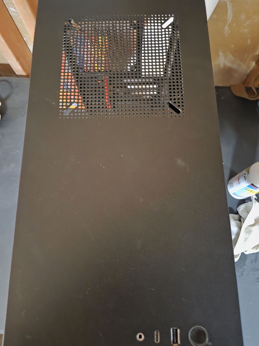 Main image 3